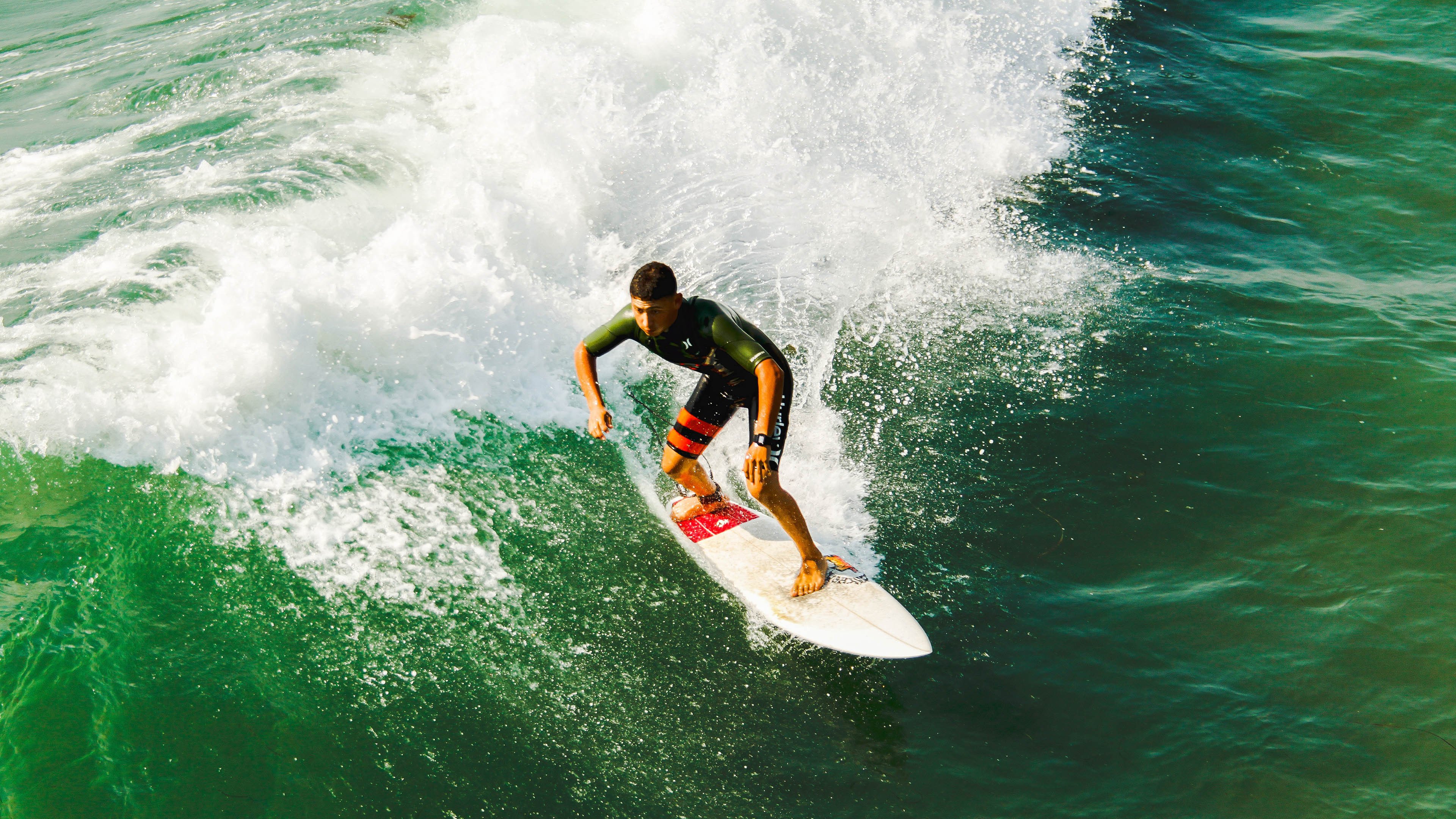 俱乐部与学校共办夏季足球营推动校园运动发展，俱乐部与校园足球合作协议